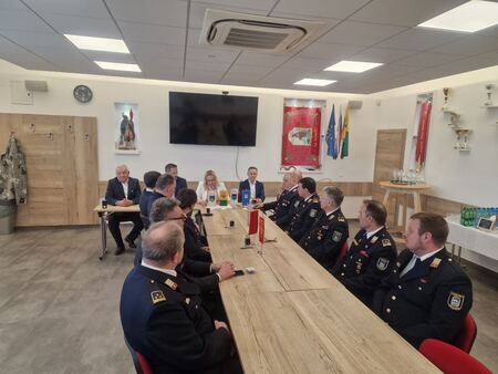 Podpis sporazuma (2)